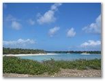 Le mouillage entre les 2 iles de la Petite Terre